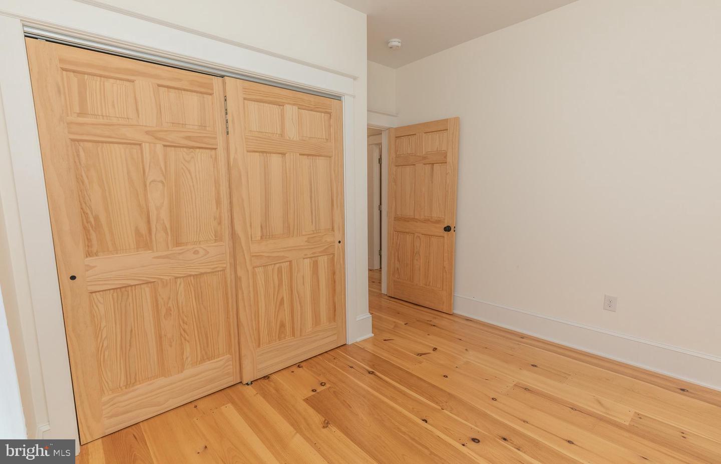301 Walnut Property Photo 44