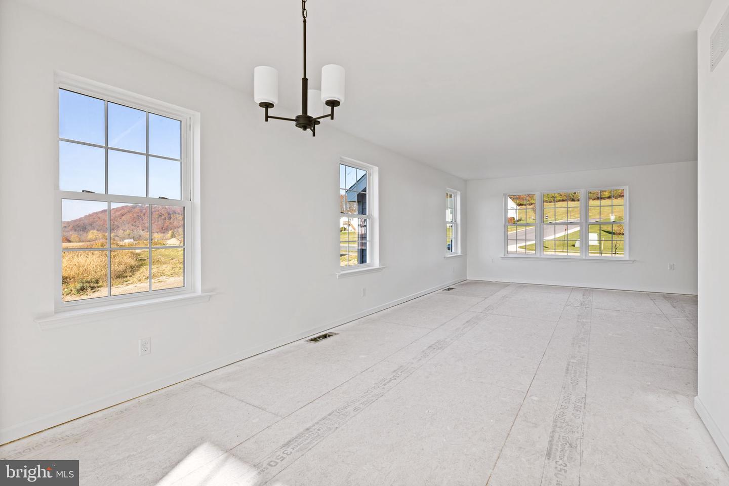 109 St Andrews Way Property Photo 27