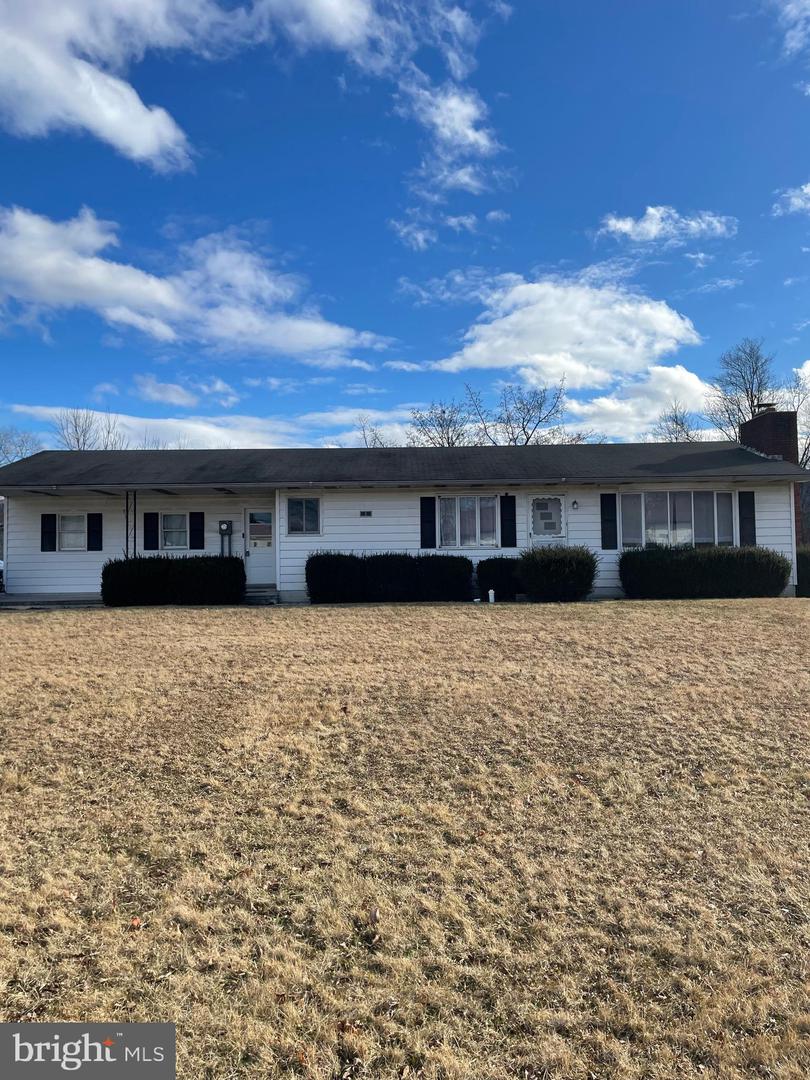 19359 Route 522 Property Photo 1