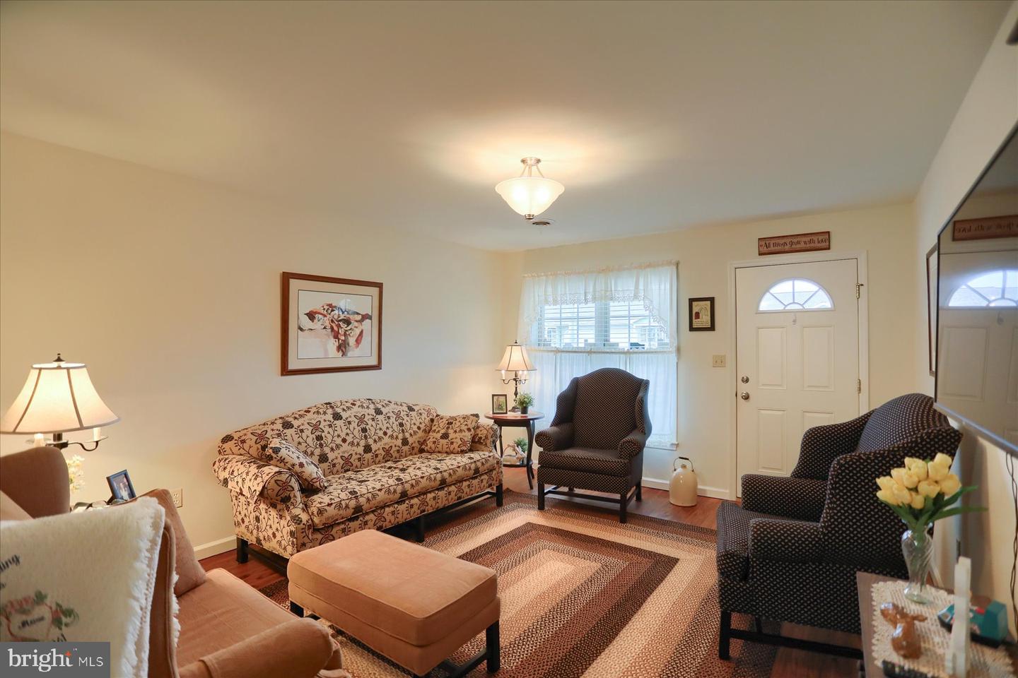 24-50 Rome Ct Property Photo 13