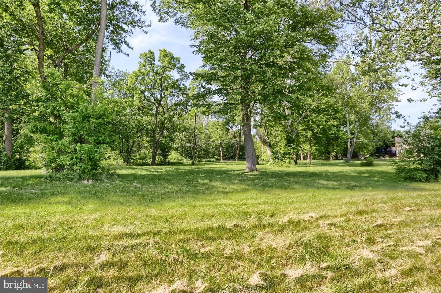 1209 Mill Rd Property Photo 3