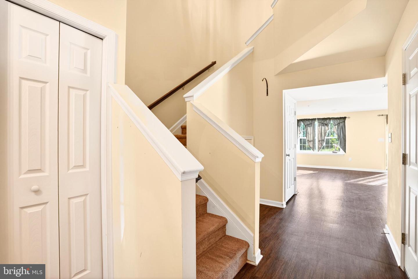 175 N Oakwood Property Photo 18