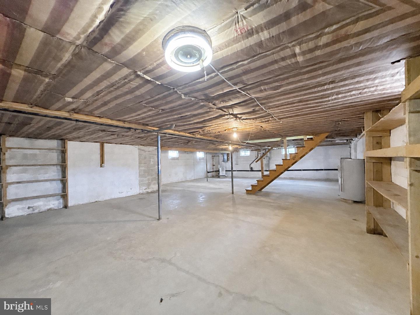 124 Vine St Property Photo 29