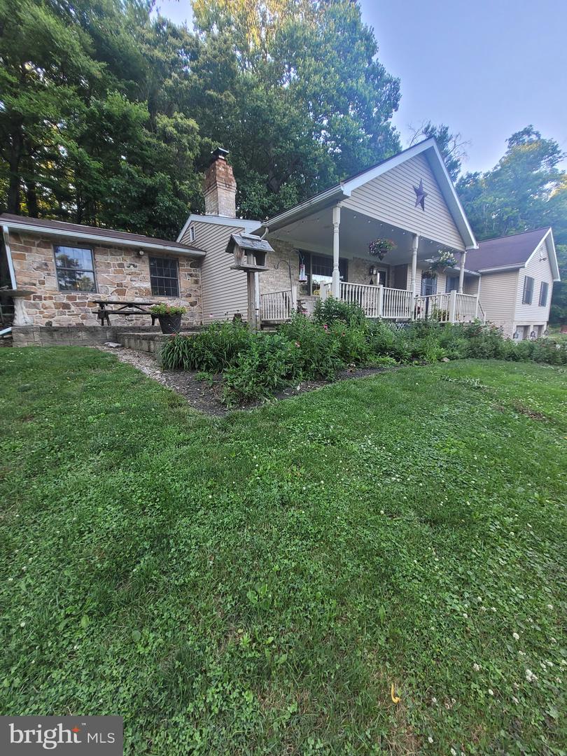 4752 Ulsh Gap Rd Property Photo 5