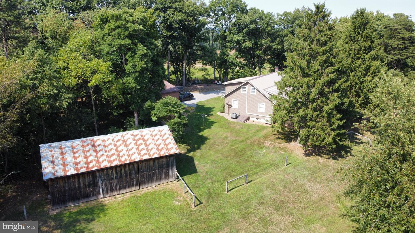 830 Clark Hill Rd Property Photo 16