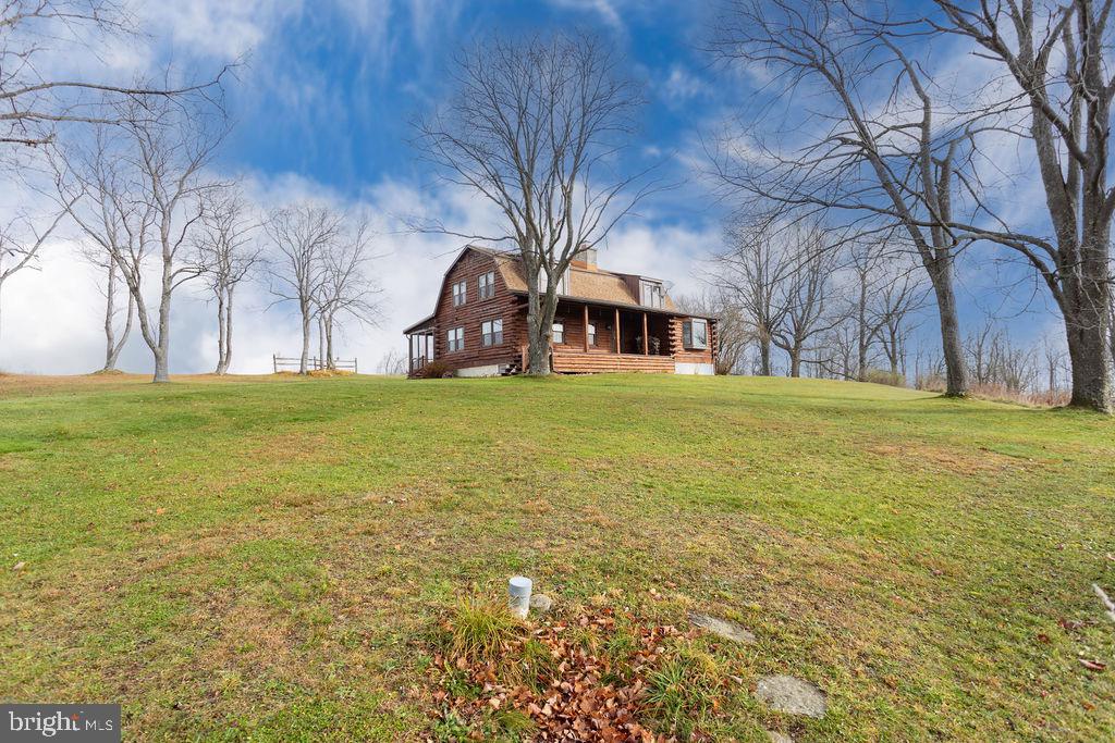 585 Fry Road Property Photo 3