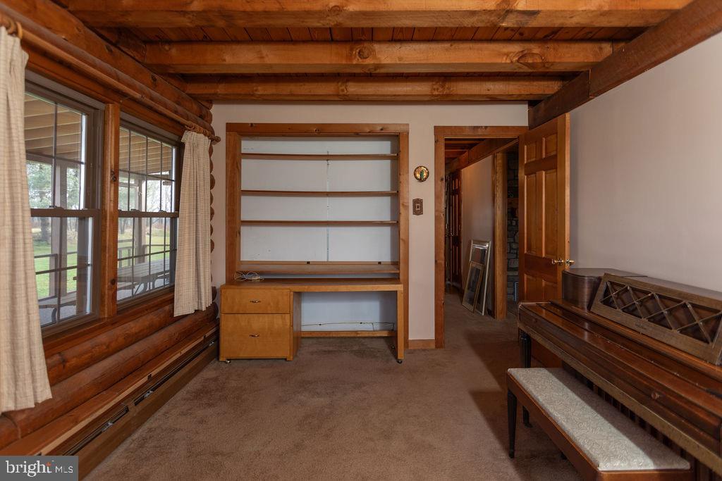 585 Fry Road Property Photo 31