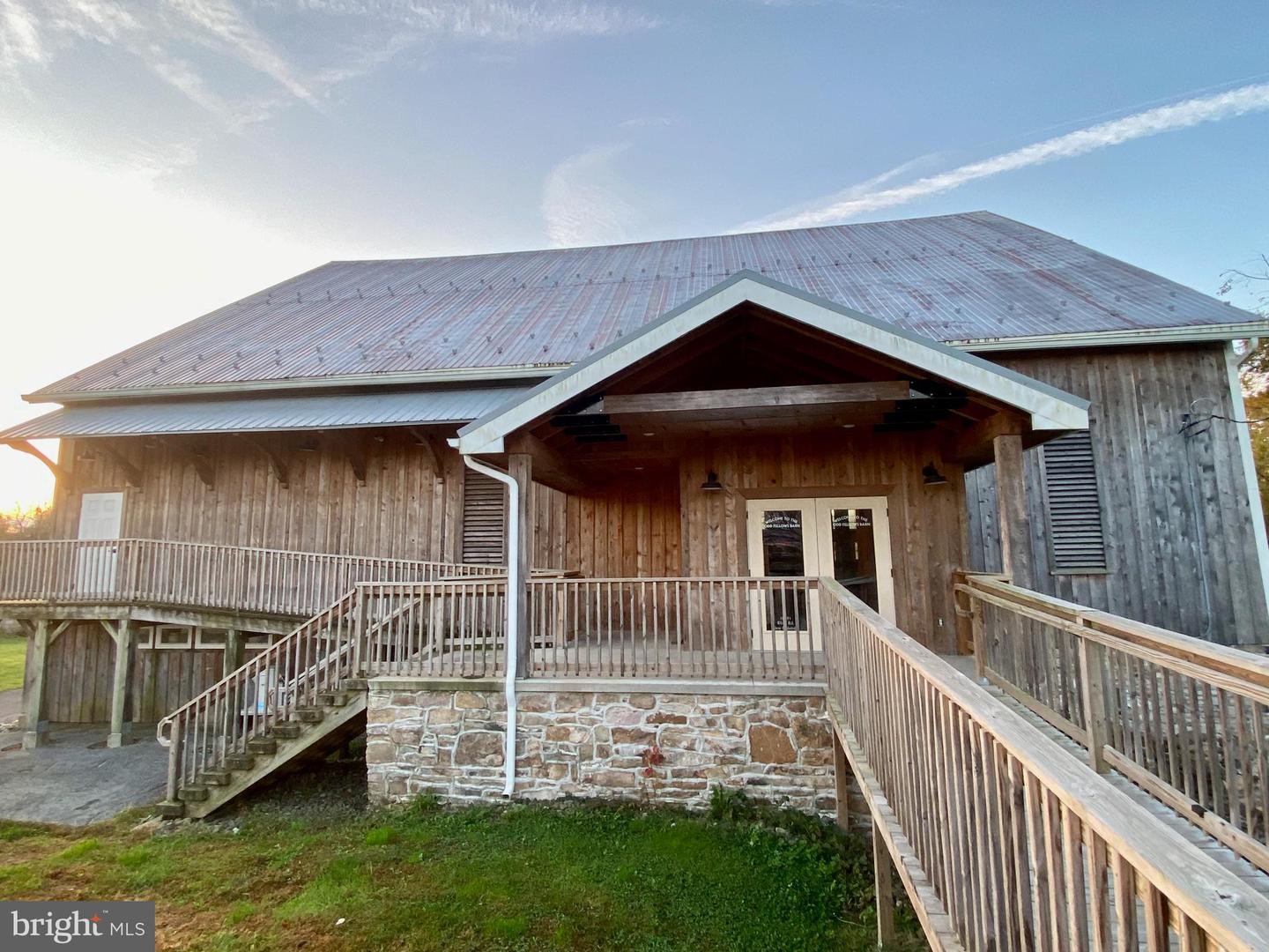 10491 River Rd Property Photo 8