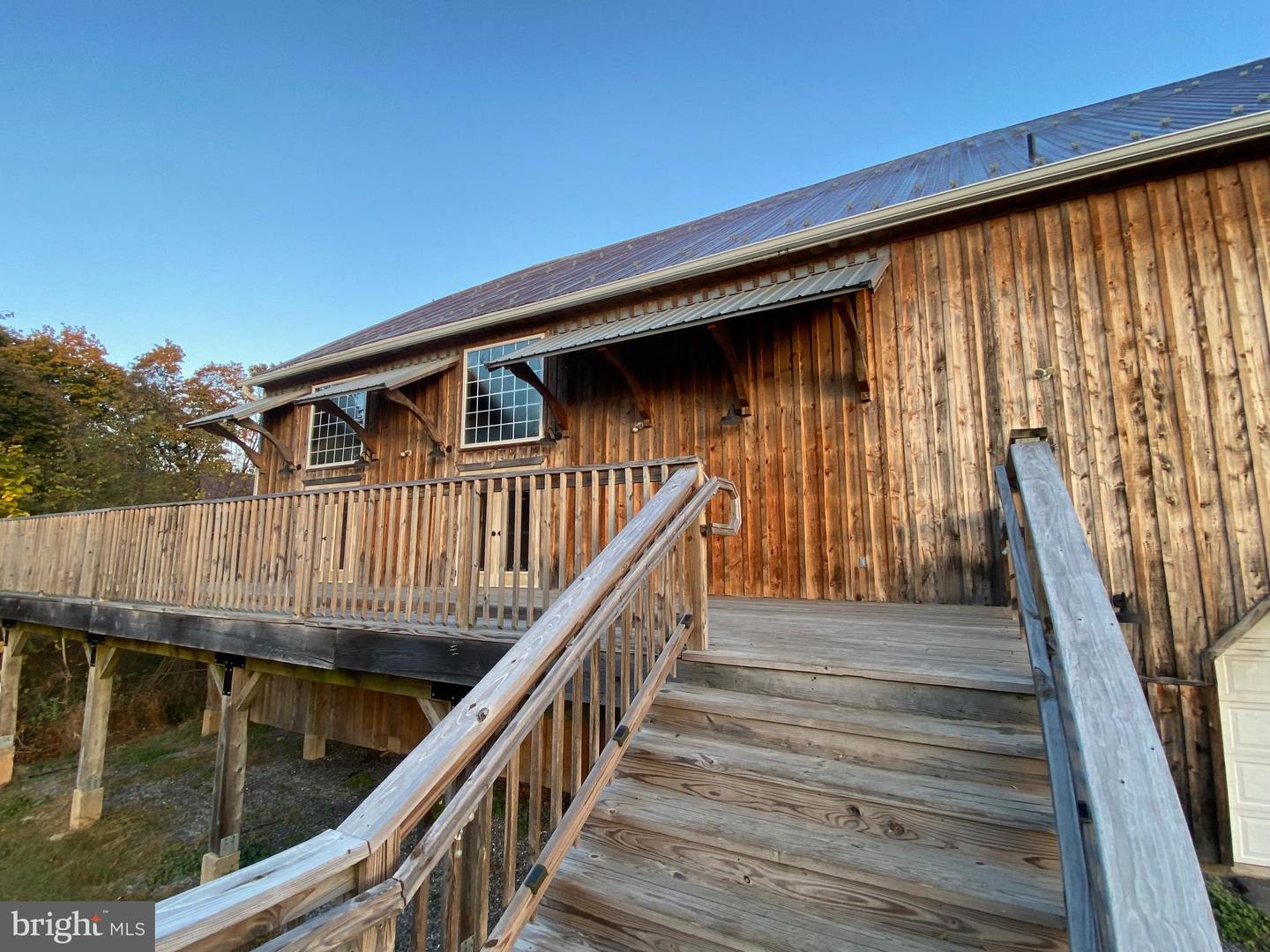 10491 River Rd Property Photo 9