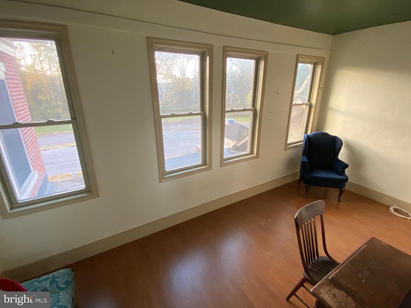 10491 River Rd Property Photo 68
