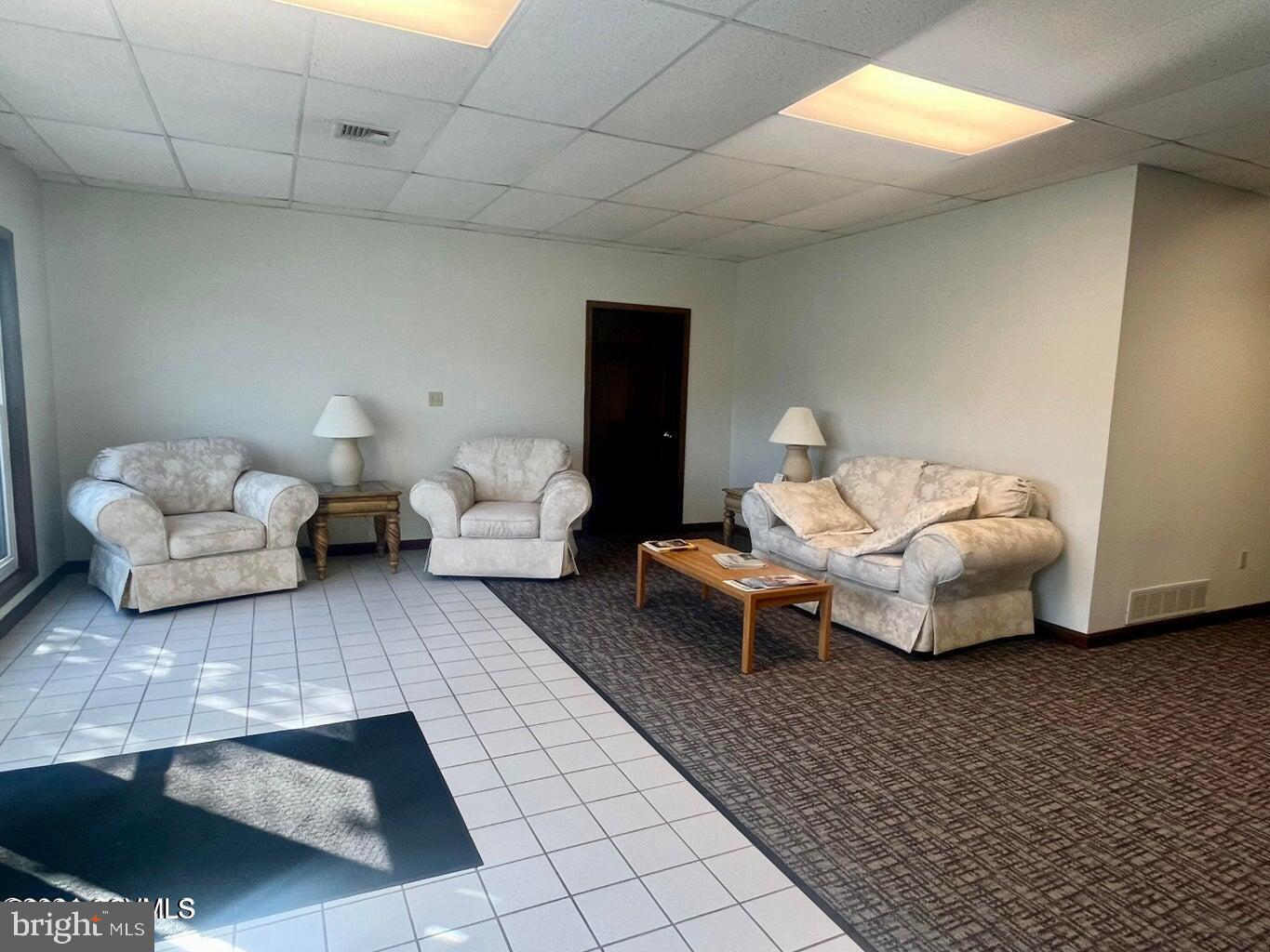 1157 Westbranch Highway Property Photo 2