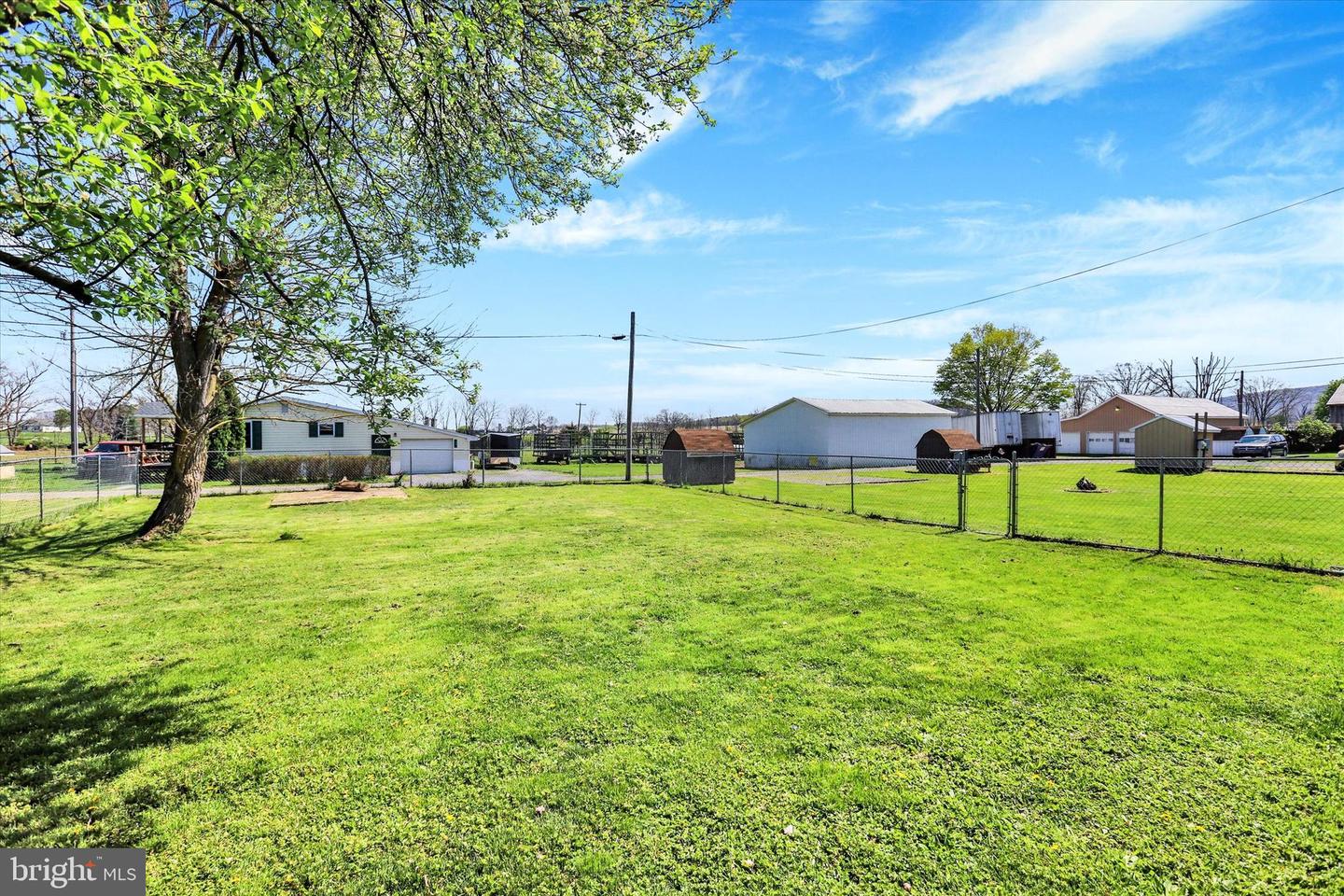 1435 Orchard Rd Property Photo 5