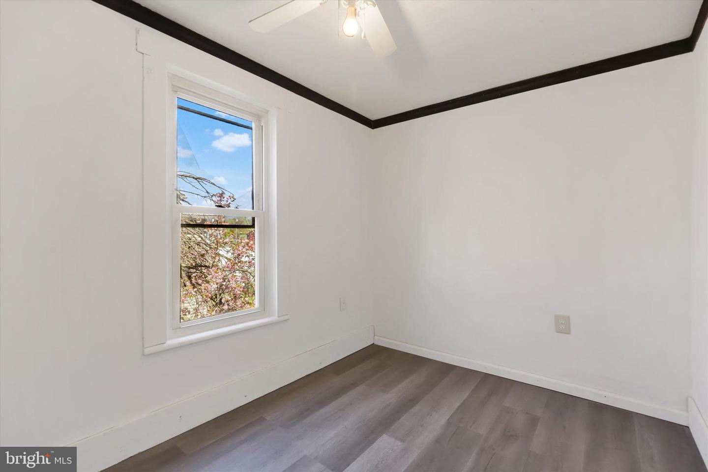 1435 Orchard Rd Property Photo 8