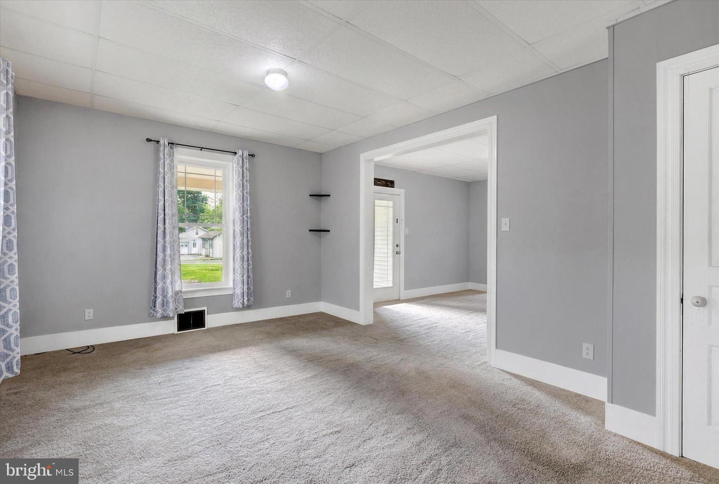 416 Highland Ave Property Photo 4