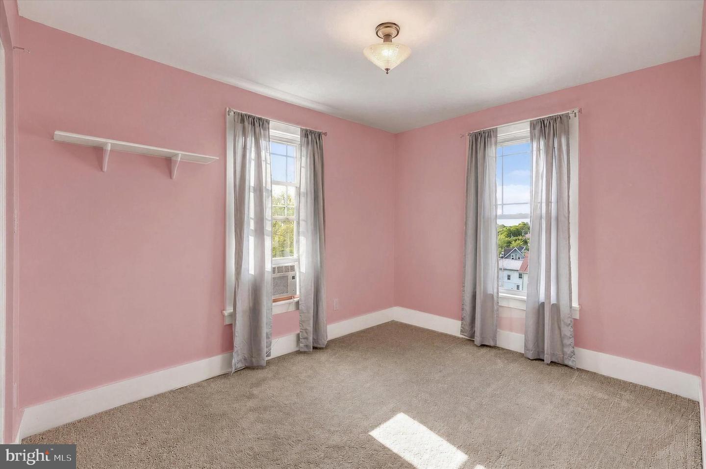 416 Highland Ave Property Photo 15