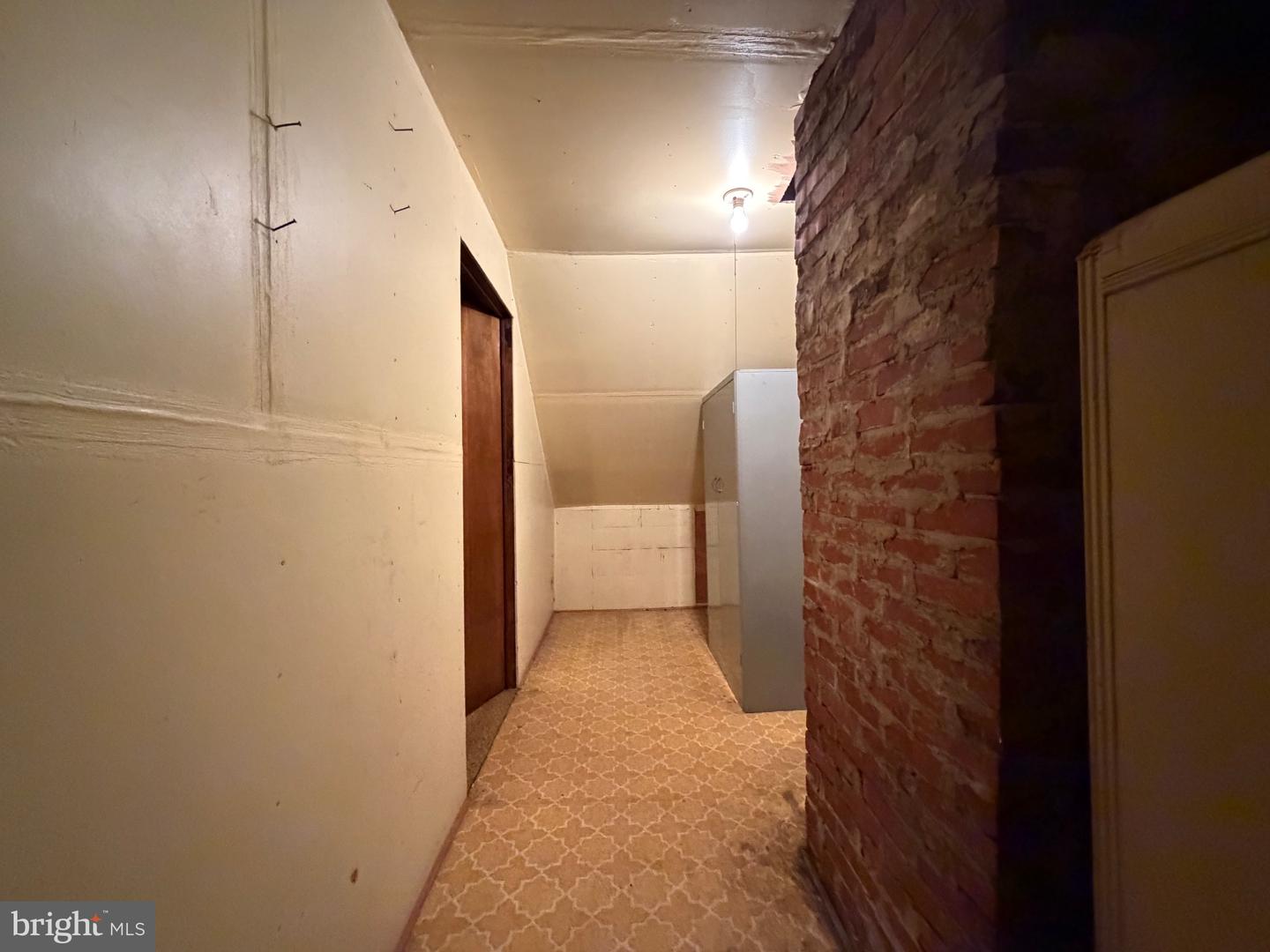 309 Gibson Ave Property Photo 6