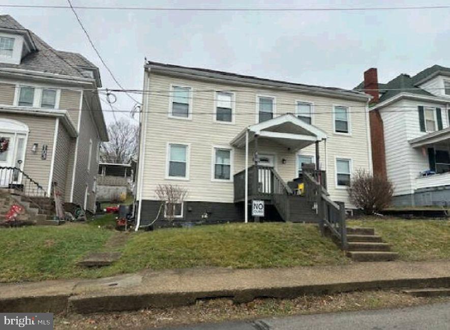 105 1ST ST