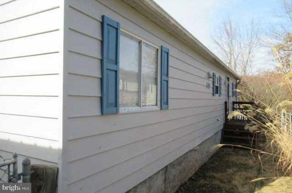 2524 Blacks Ln Property Photo 1