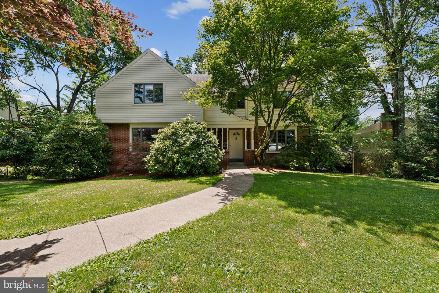 3585 W WINDOVER CT