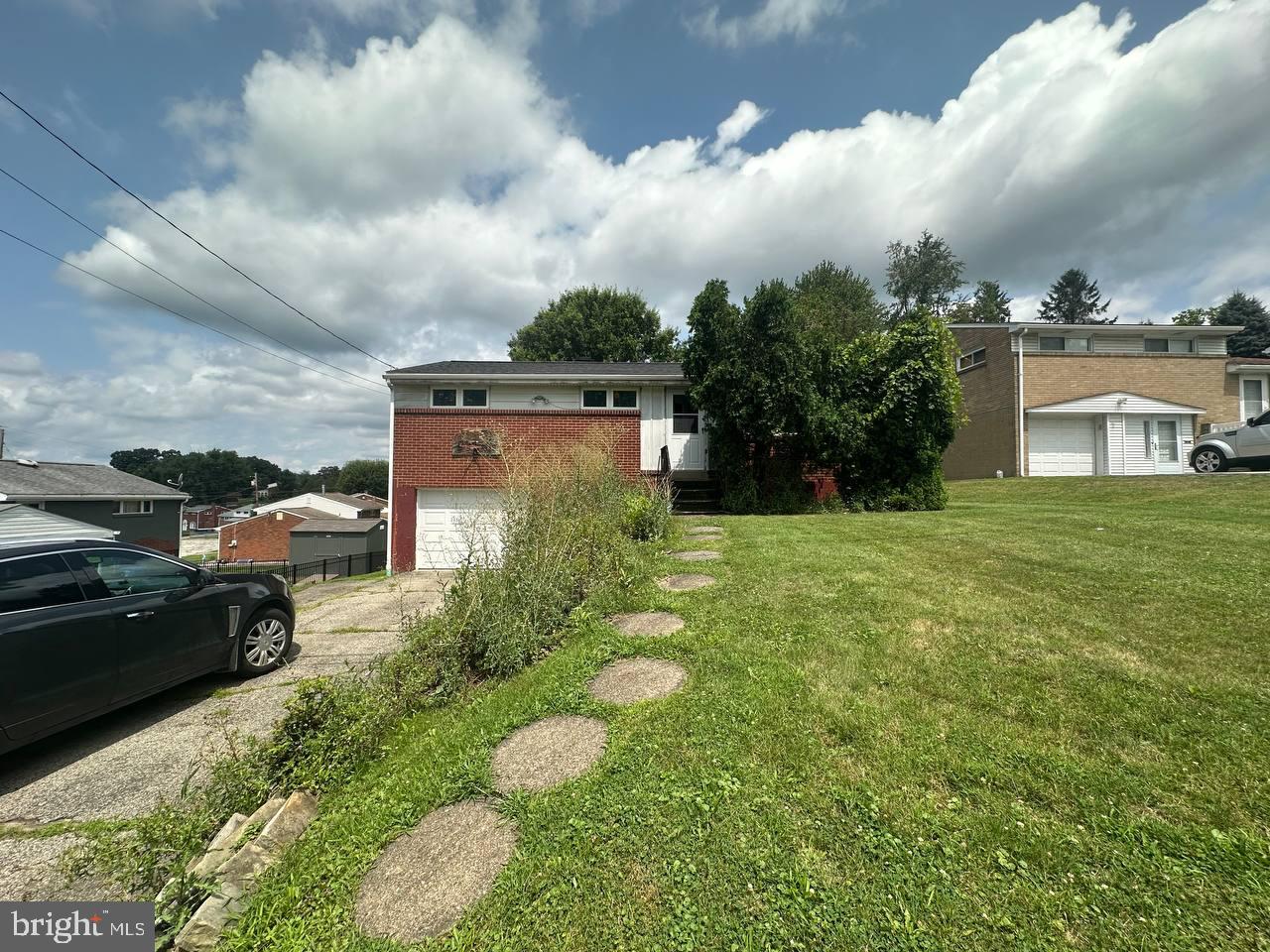 550 Colonial Manor Road Property Photo 1