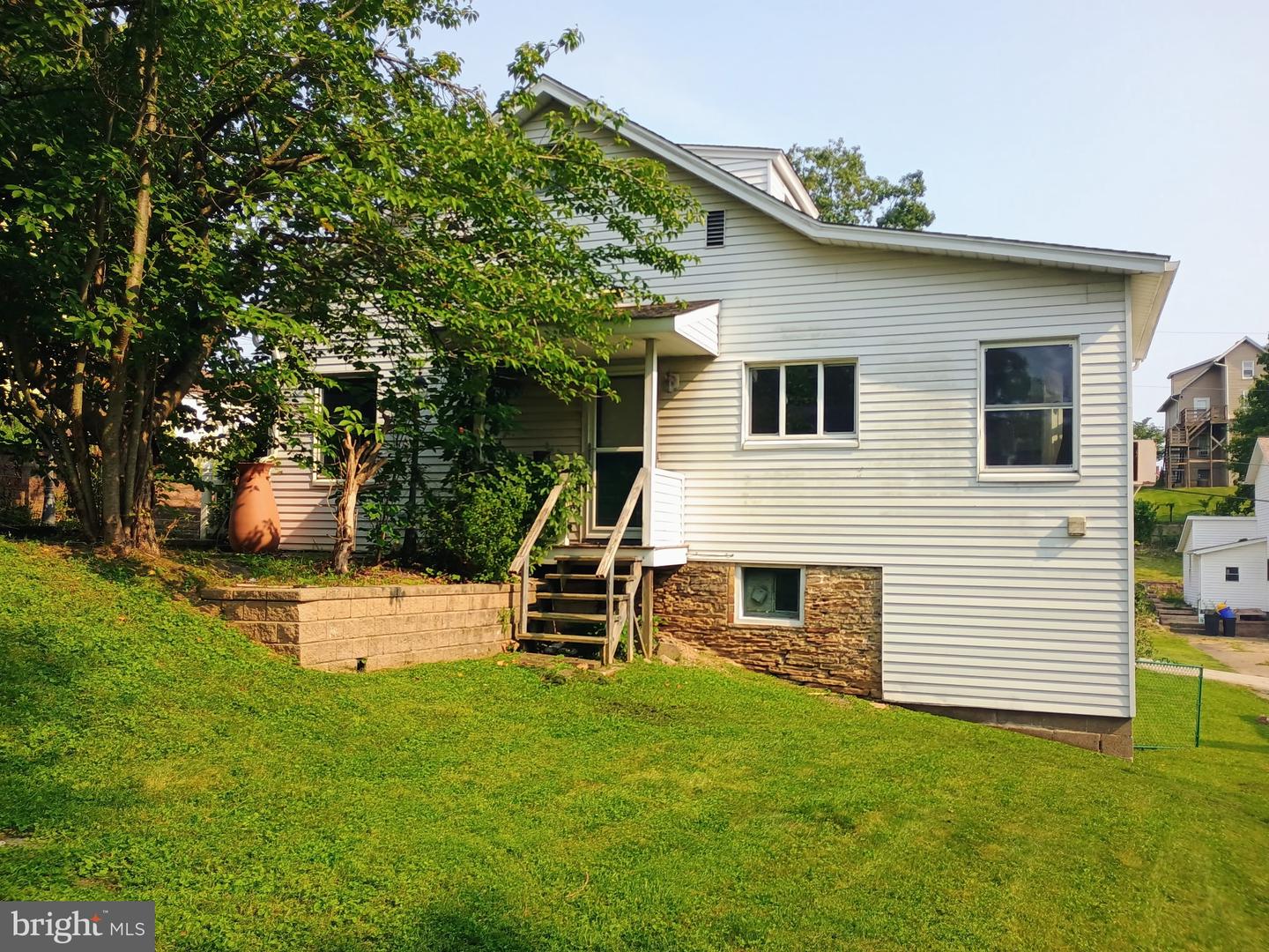 321 HILL STREET