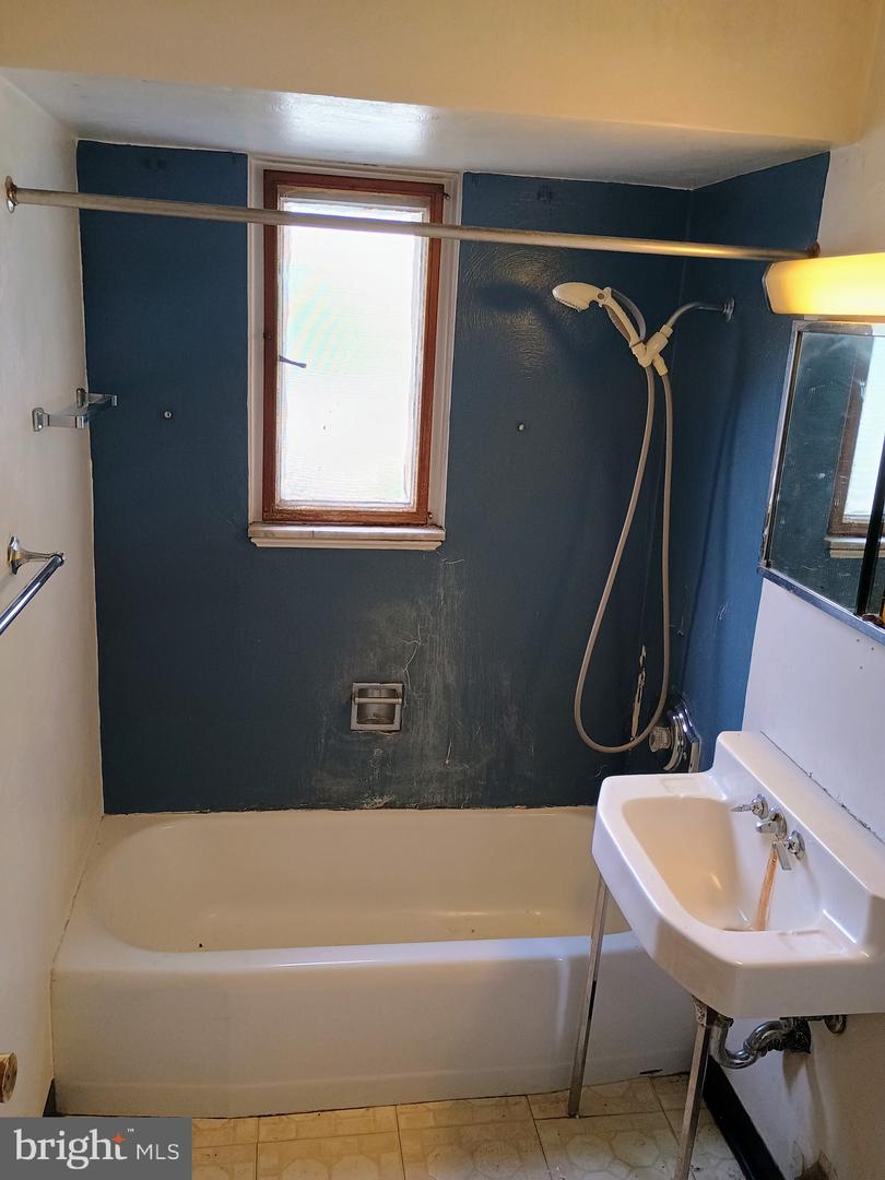 321 Hill Street Property Photo 6