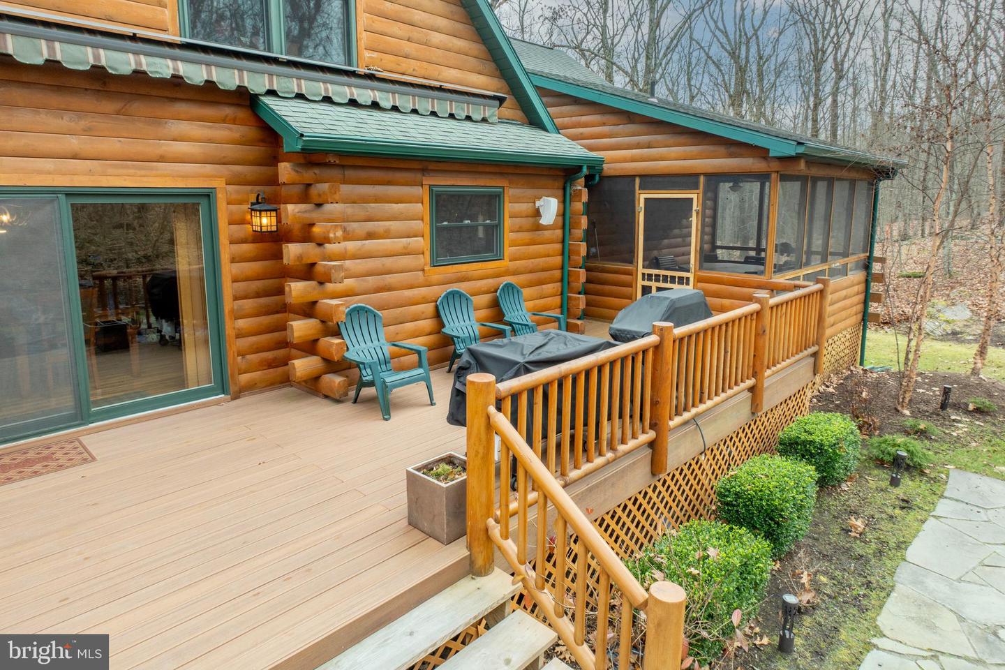 1212 Acacia Property Photo 6