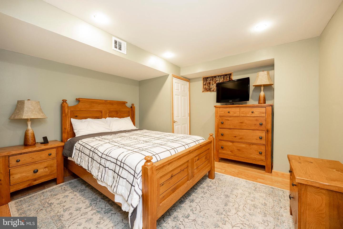 1212 Acacia Property Photo 45