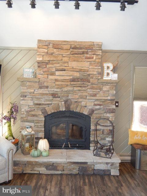 75 Woodhill Ln Property Photo 9