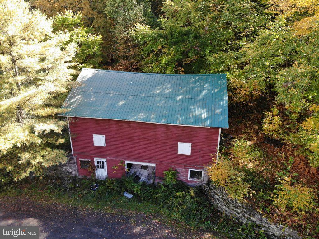 45 Grocery Hill Rd Property Photo 5