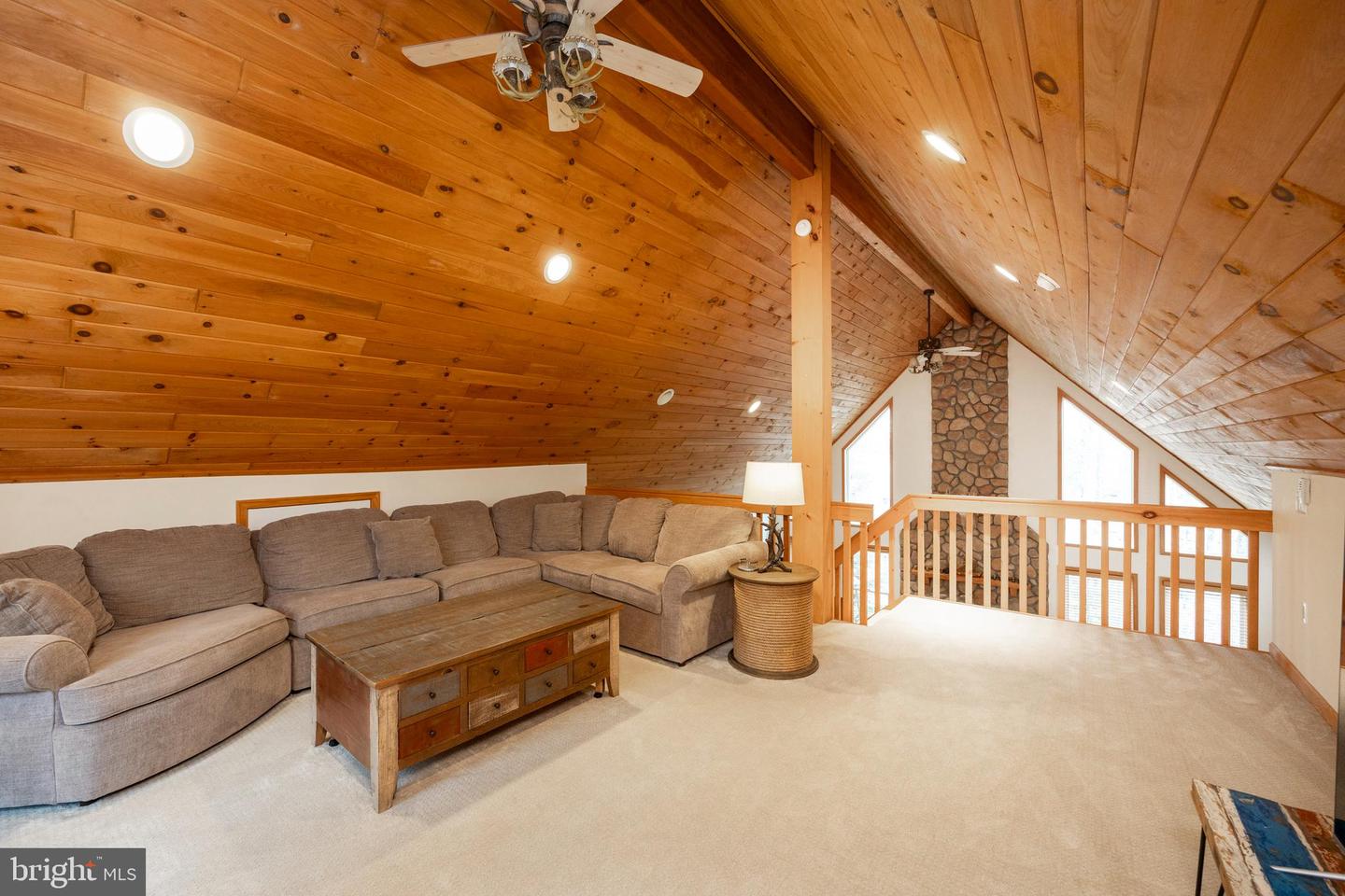 1212 Acacia Property Photo 18