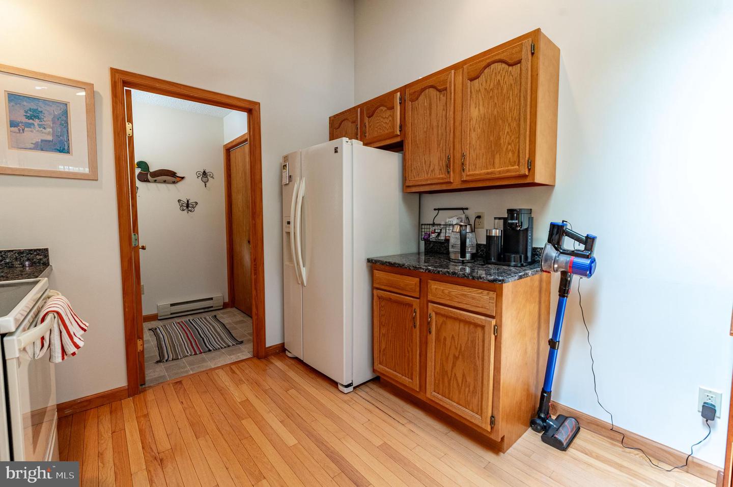 1006 Rolling Hills Dr Property Photo 8