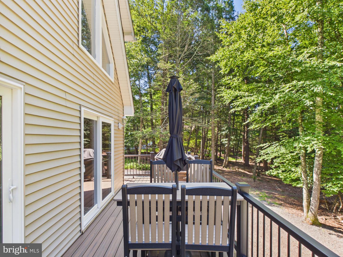 1008 Canoochee Ct Property Photo 14