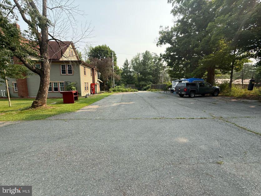 87 Milanville Rd Property Photo 5