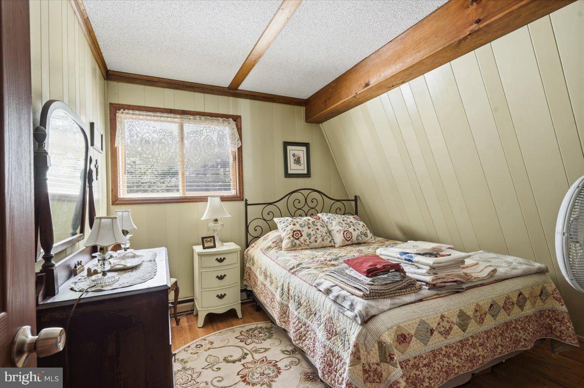 1458 Woodcrest Ln Property Photo 26