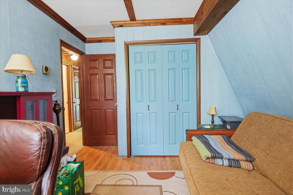 1458 Woodcrest Ln Property Photo 28