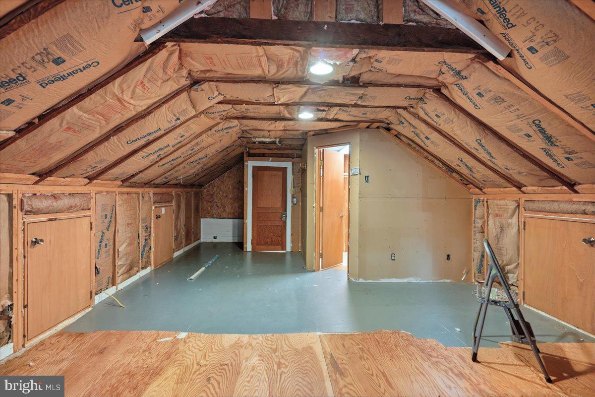 42 River Rd Property Photo 22