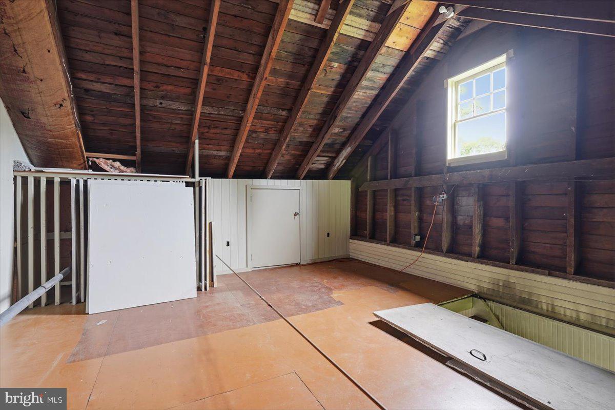 42 River Rd Property Photo 31