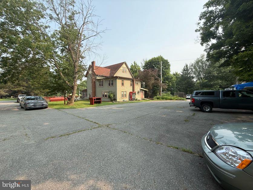 87 Milanville Rd Property Photo 6