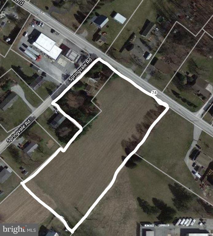 874 & 884 Delta Rd Property Photo 2