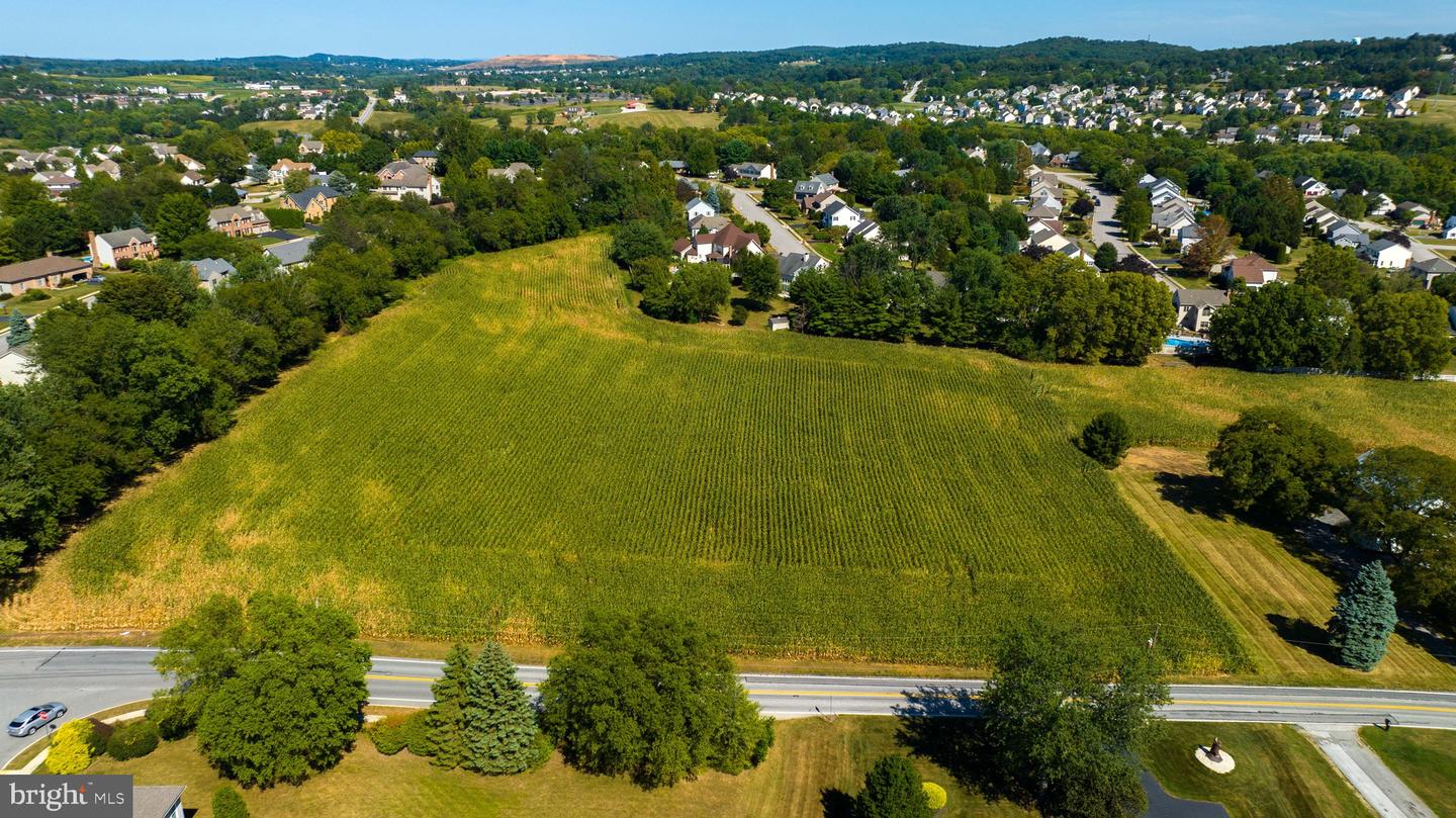 Lot 6 Berkeley Model Chestnut Hill Road Property Photo 2