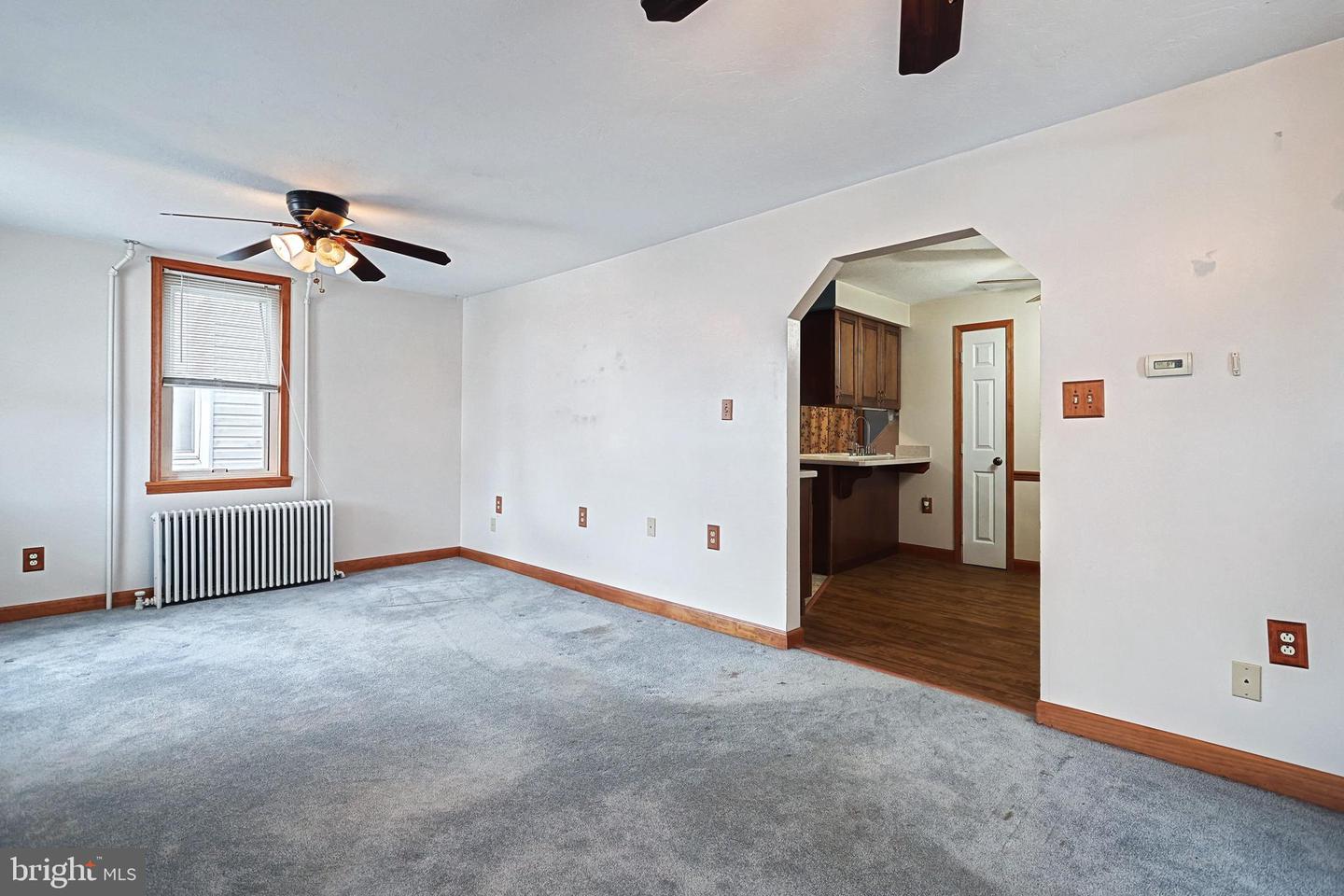 18 S Main St Property Photo 11