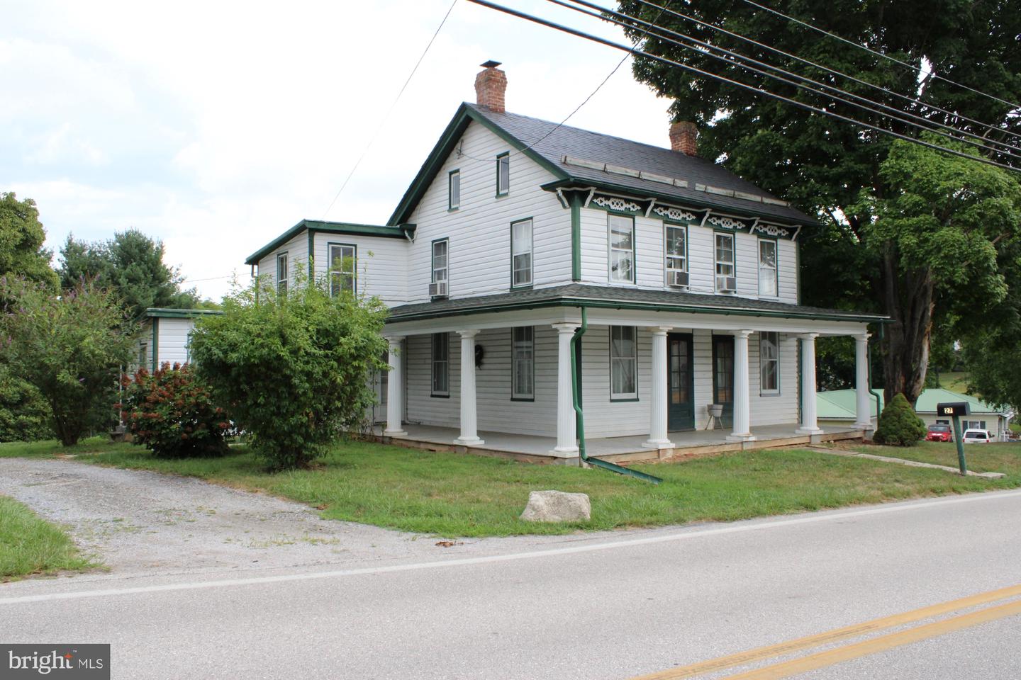 27 Valley Rd Property Photo