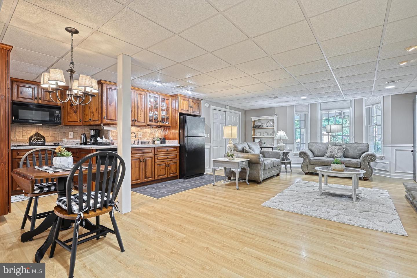 1709 Country Manor Dr Property Photo 48