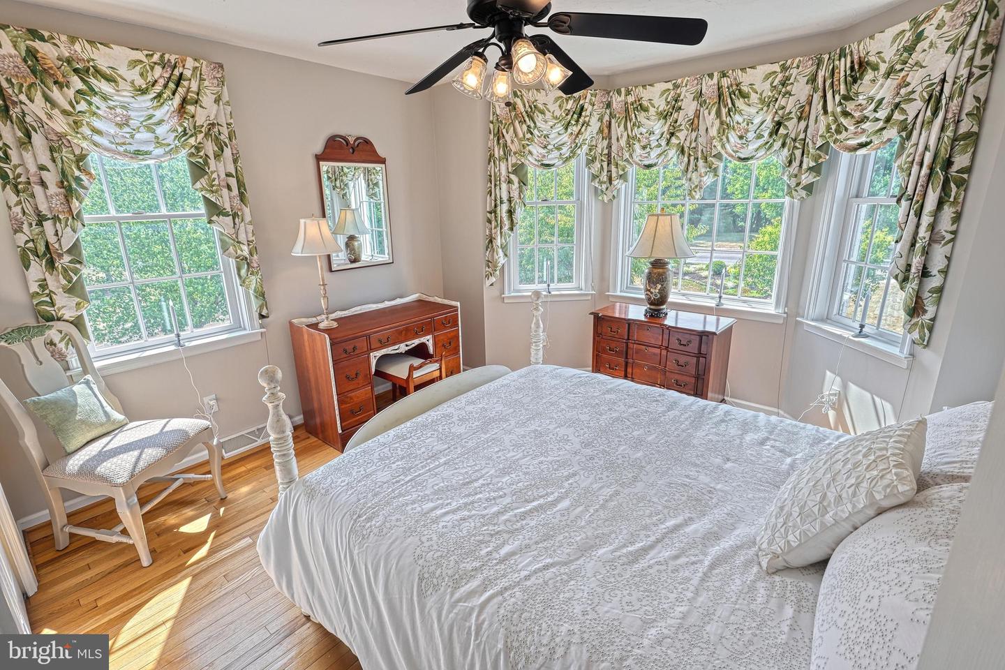 1709 Country Manor Dr Property Photo 56