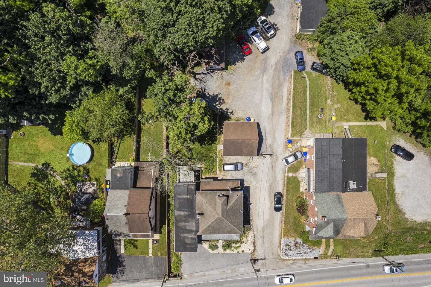 1422 S George St Property Photo 46
