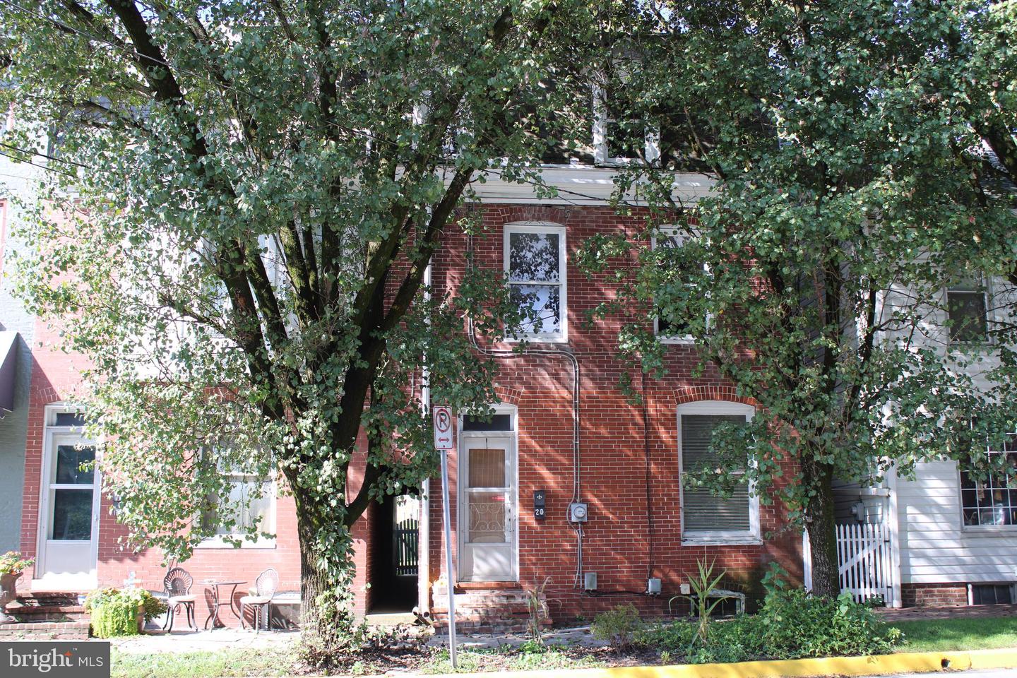 18-20 N Main St Property Photo