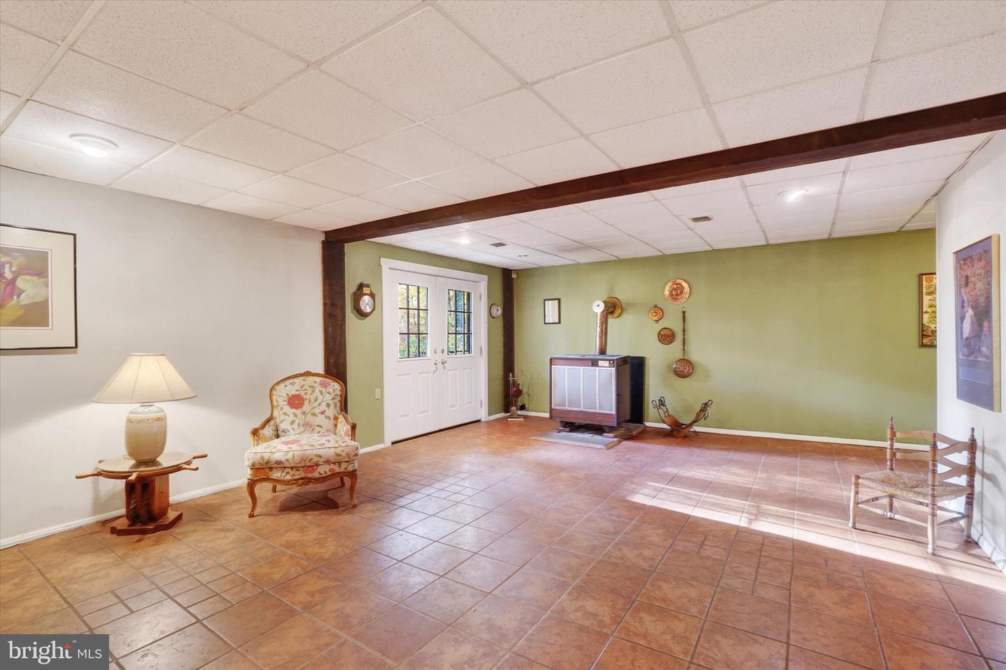 255 Meadow Rd Property Photo 15