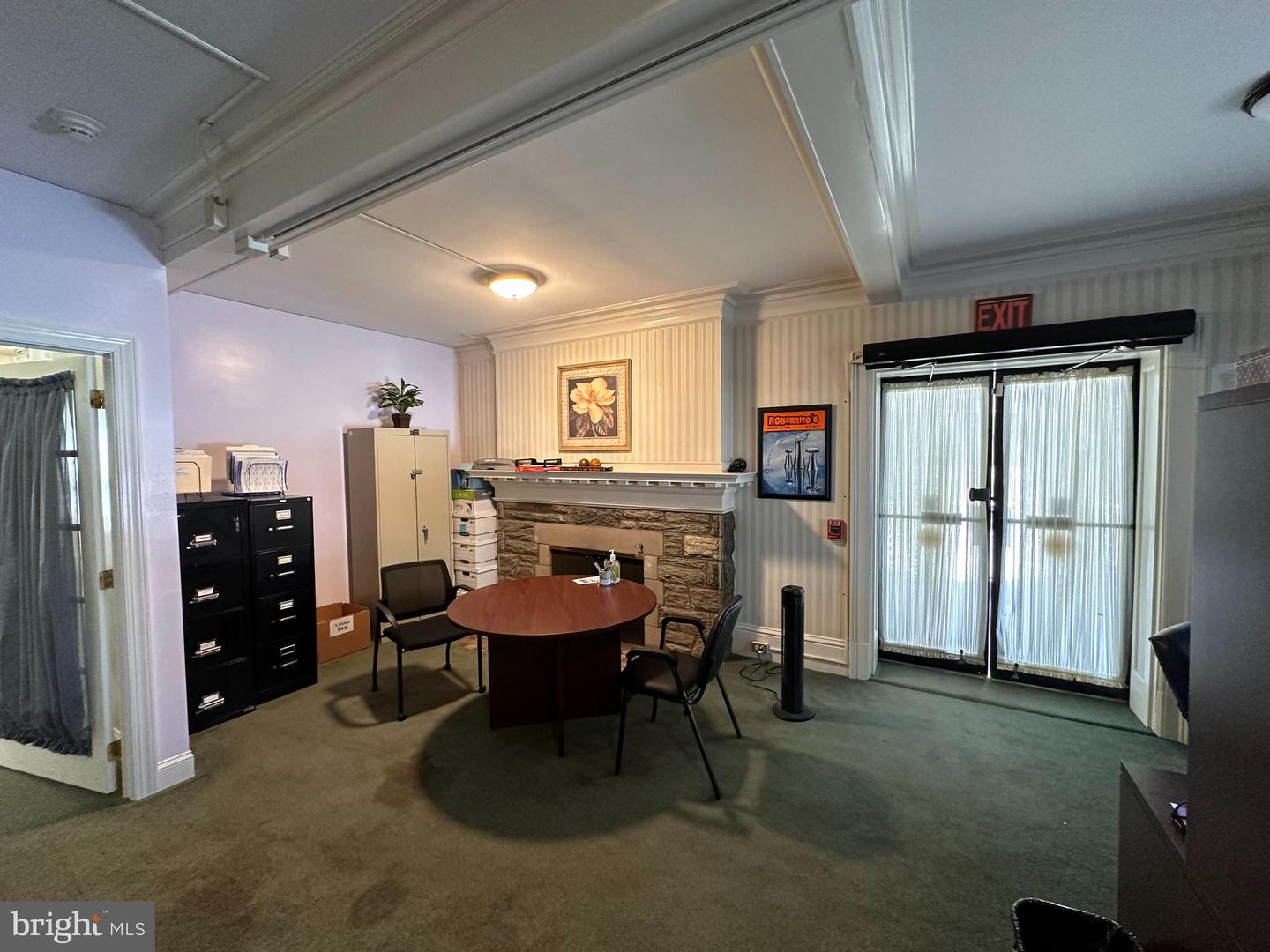 1205 E Market St Property Photo 14
