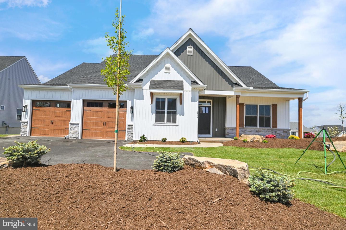 3297 Wentworth Way Property Photo 1